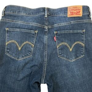 👖 Levi’s | medium/dark wash denim stretchy jeans boot cut size 10 👖